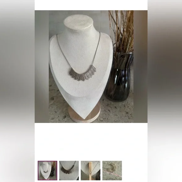 Necklace bundle - Picture 9 of 10